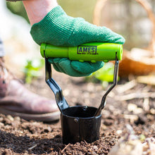 Load image into Gallery viewer, Hand Bulb Planter