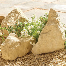 Load image into Gallery viewer, Cotswold Rockery