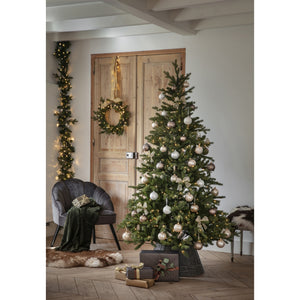 Allison Pine Tree