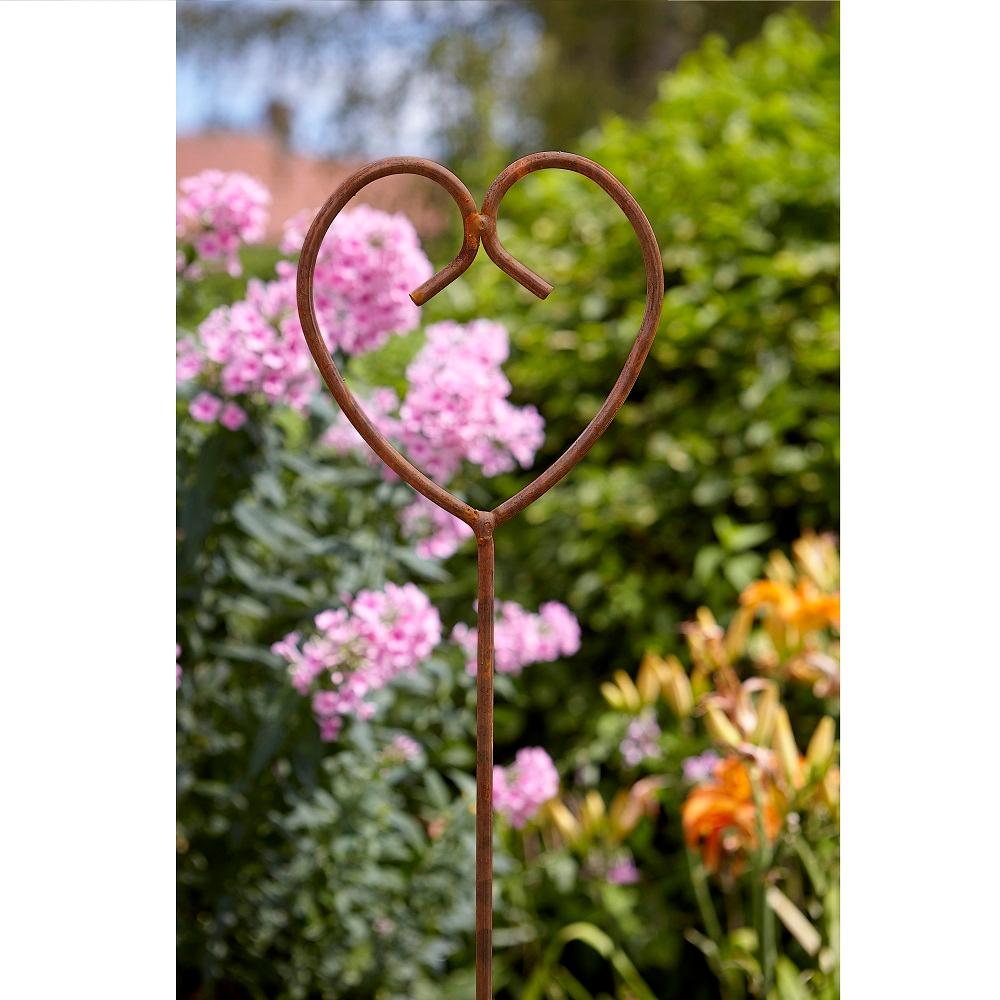 Rusty Plant Stake - Heart